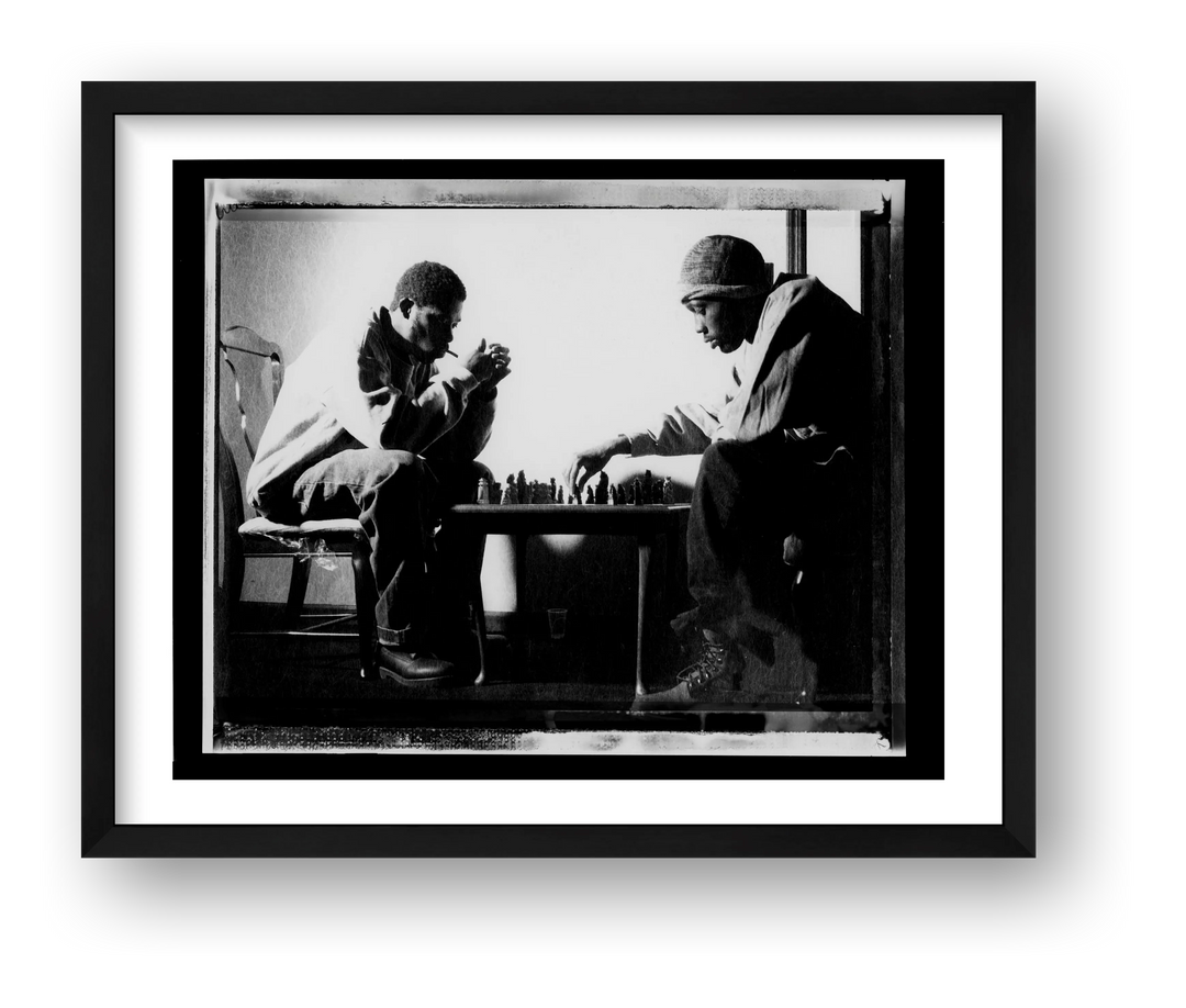 Chessboxing — framed